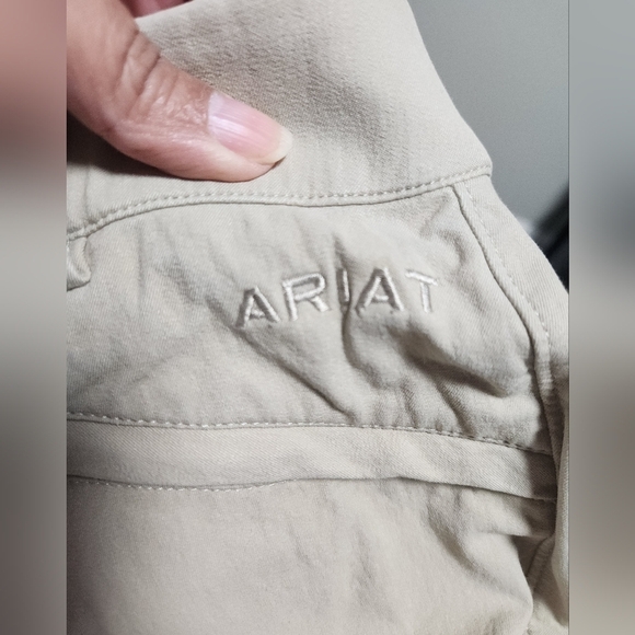 Ariat Full Seat Breeches - Picture 3 of 9